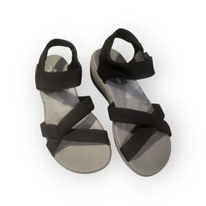 Cloud Steppers by Clarks Arla Gracie Sandal size 6.5 summer comfort cushion soft